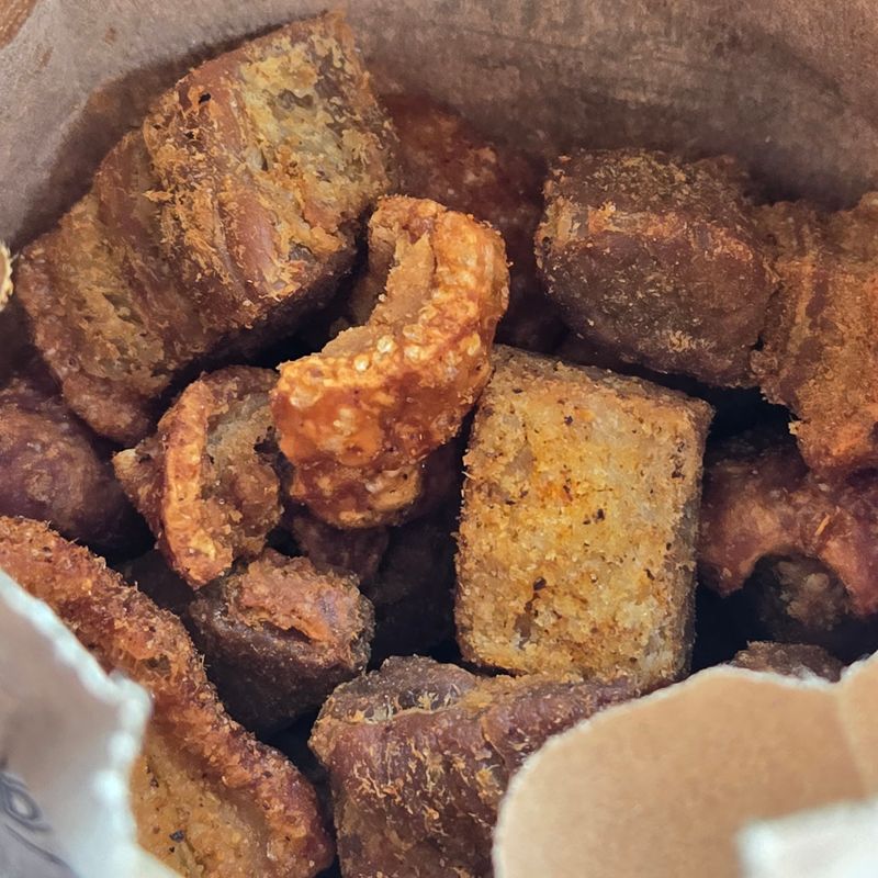 That Famous Cracklin Crunch