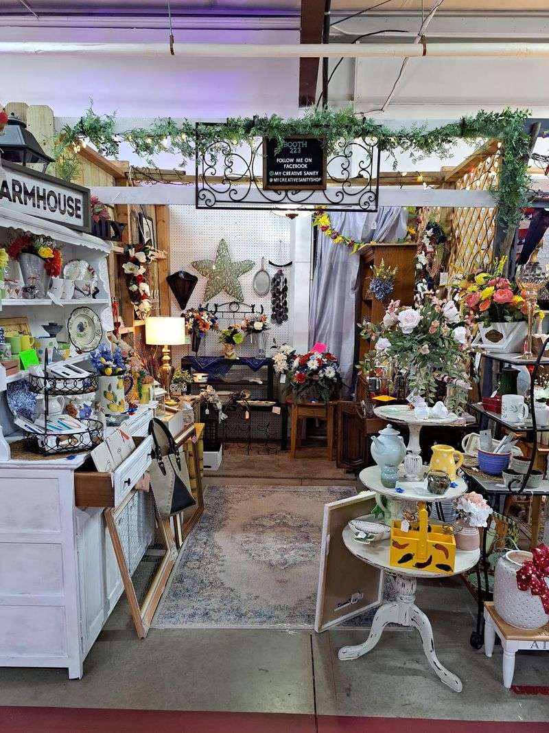 Helpful Services For Big Finds And Budding Sellers