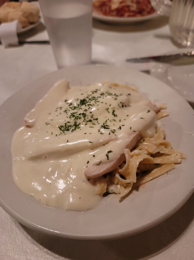Creamy Fettuccine For The White Sauce Crowd