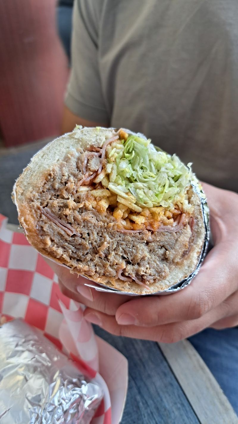 The Tripleta That Steals The Show