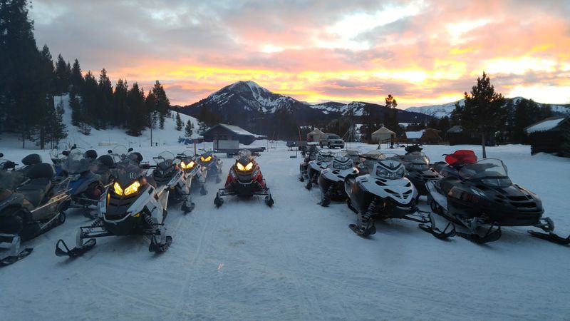 Snowmobile Rentals For First Timers And Seasoned Riders