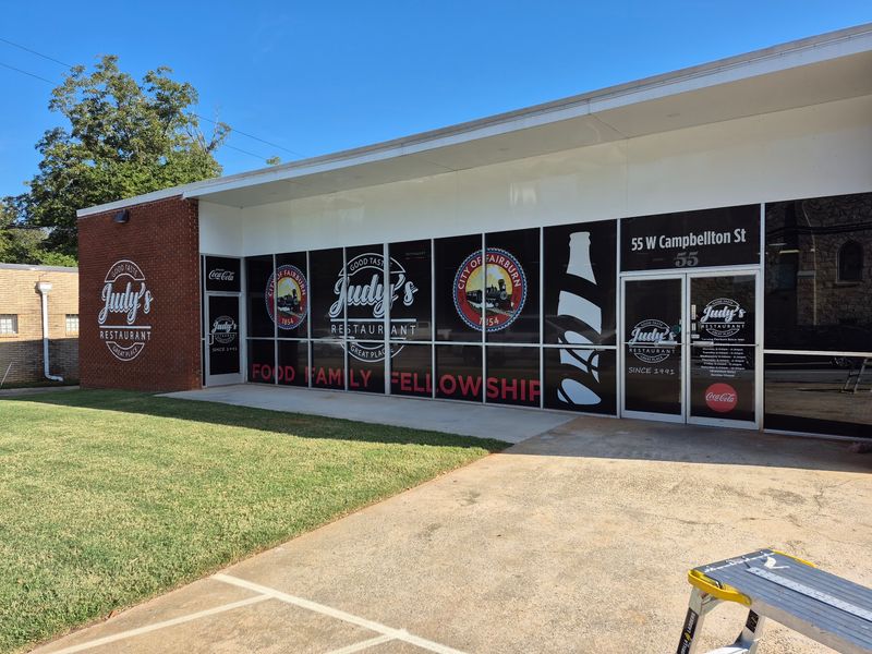 Downtown Fairburn Makes This Stop Easy To Find