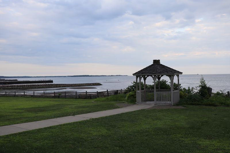 Benches Everywhere Means Nobody Has To Rush
