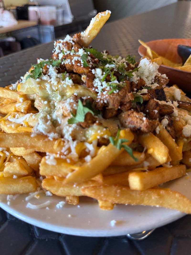 This North Idaho Mexican Kitchen Piles Plates So High That Diners Head Home With Leftovers After Dinner - Decor Hint Fresh Salsa, Mexican Poutine, And A Gravy Surprise