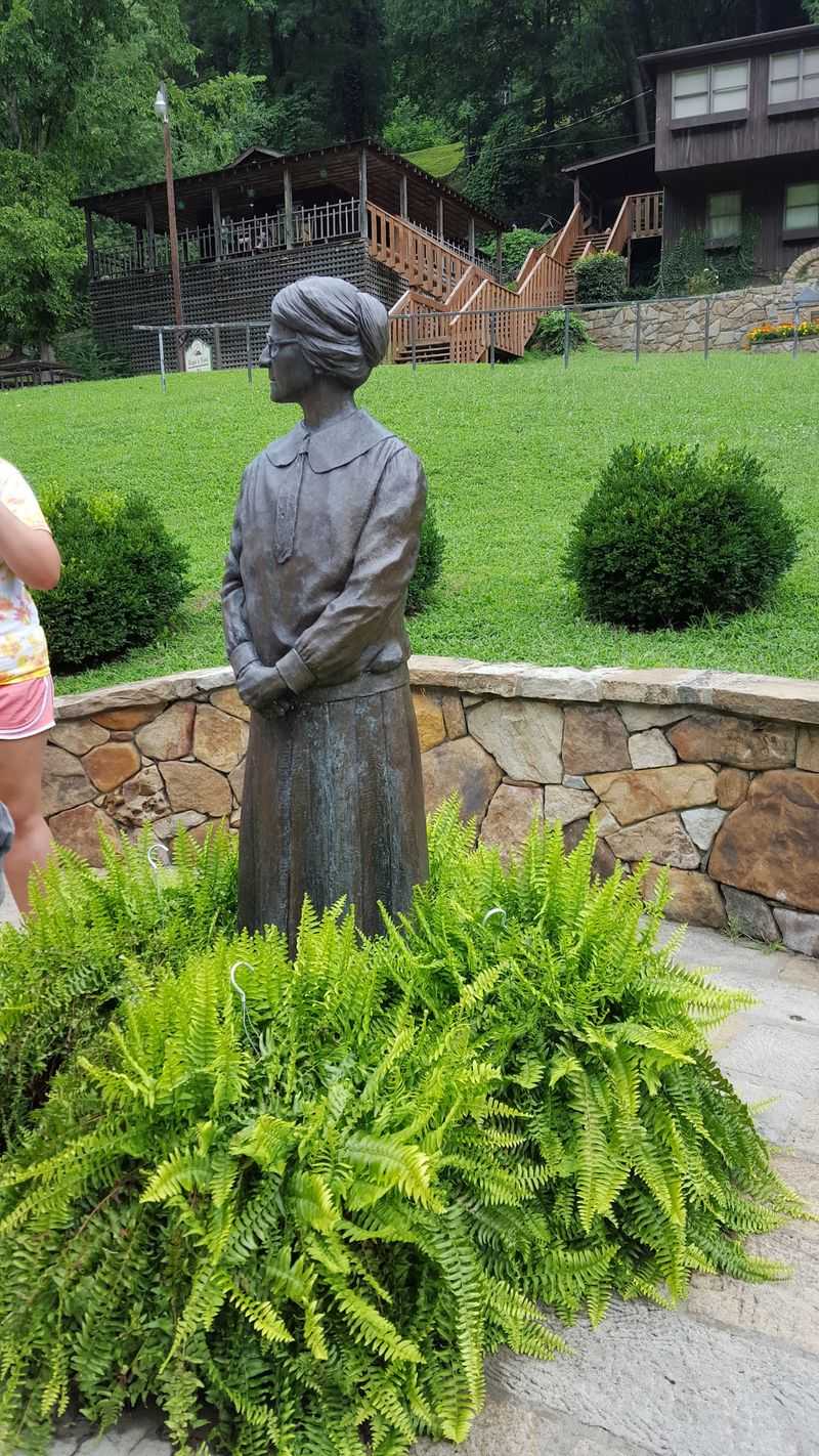 Two Women, One Big Idea From 1923