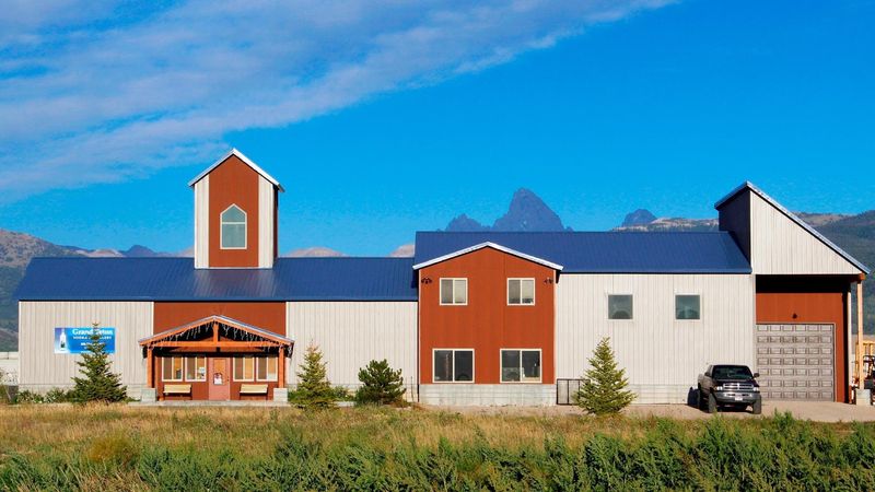 5 Idaho Factory Tours That Show Curious Day-Trippers How Things Get Made - Decor Hint Grand Teton Distillery