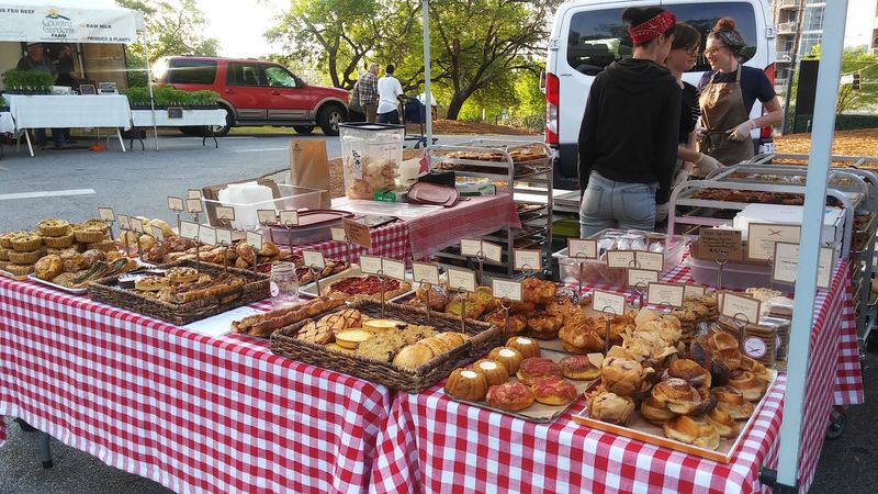 Peachtree Road Farmers Market, Atlanta