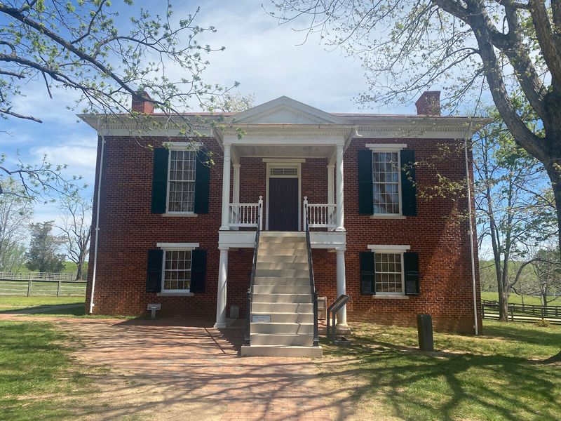 A Courthouse Turned Welcome Center