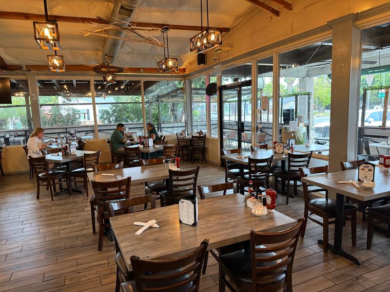 Toast Cafe & Grill