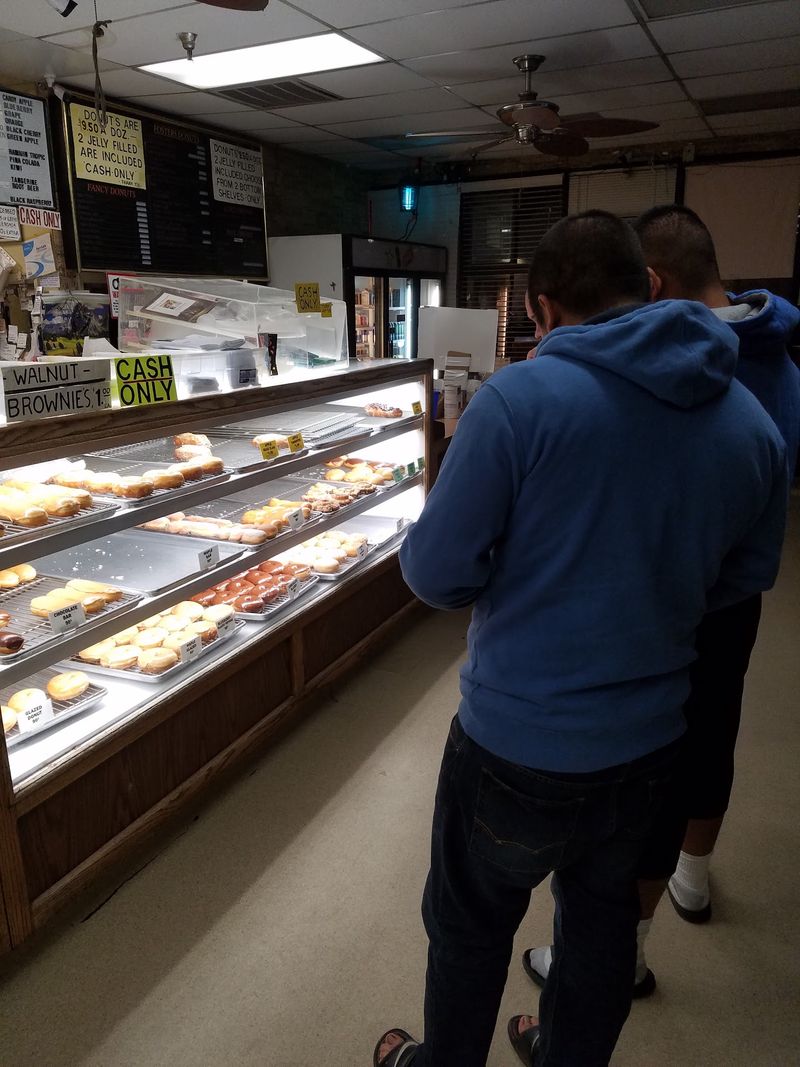 Foster's Donuts, Fresno