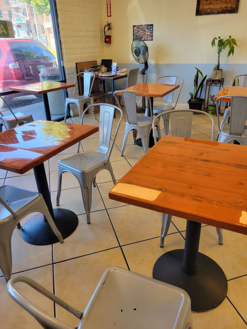 Tita Lina's Filipino Food And Catering: Silog Mornings In LA