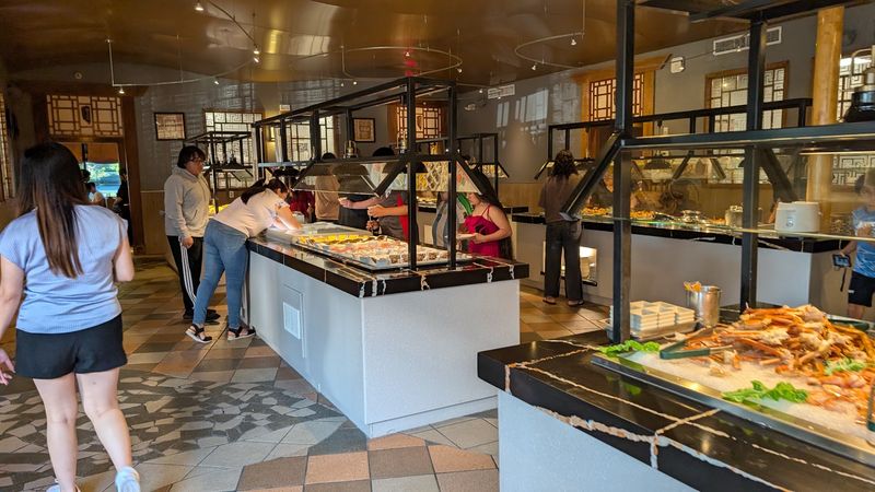 Crazy Buffet & Grill