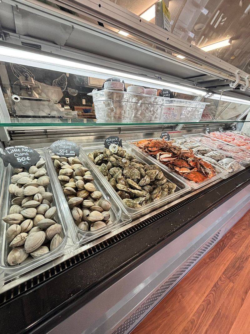 The Seafood Shack, Mathews 