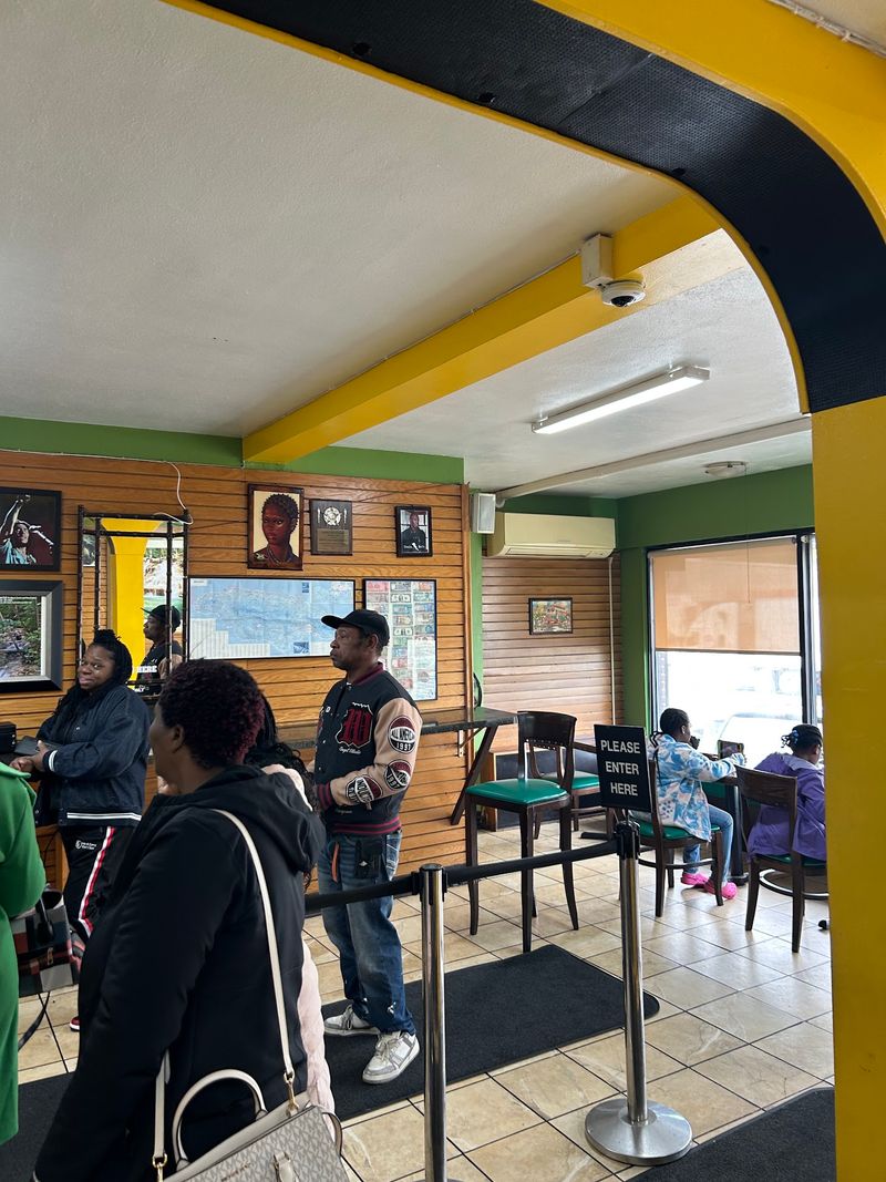 Dunn's River Jamaican Restaurant, Hartford