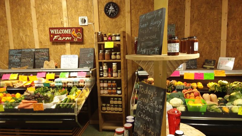 11 Georgia Farm Stores Selling Homemade Foods And Locally Raised Products - Decor Hint 7M Family Farms