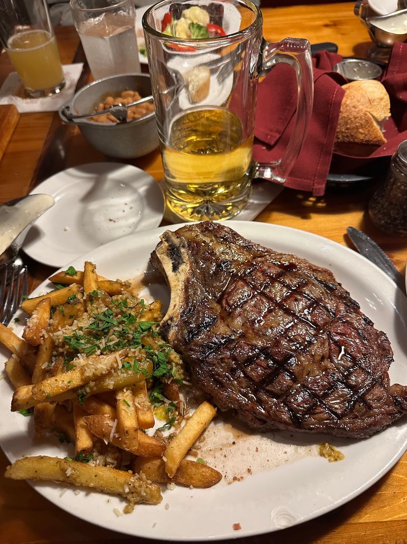 Cattlemens Rancho Cordova: Suburban Steak Done Right