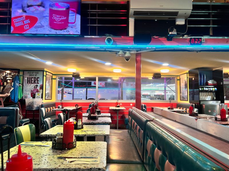 Ellen's Stardust Diner