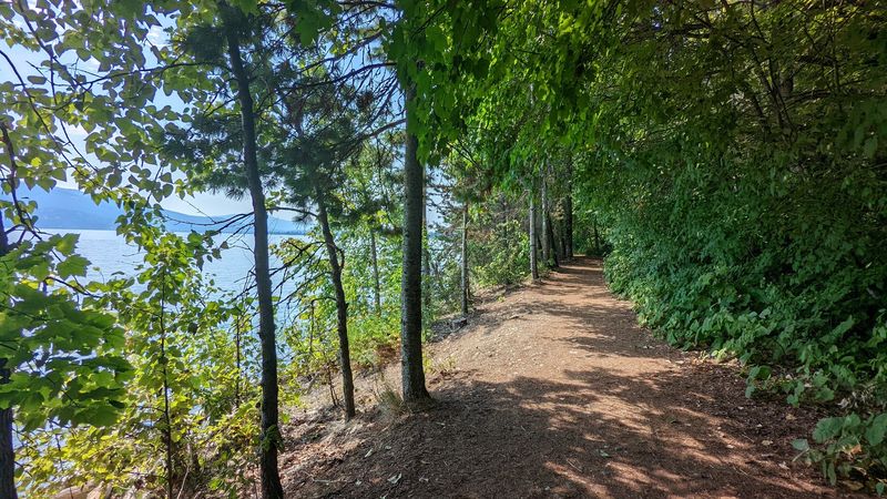 Pend d'Oreille Bay Trail