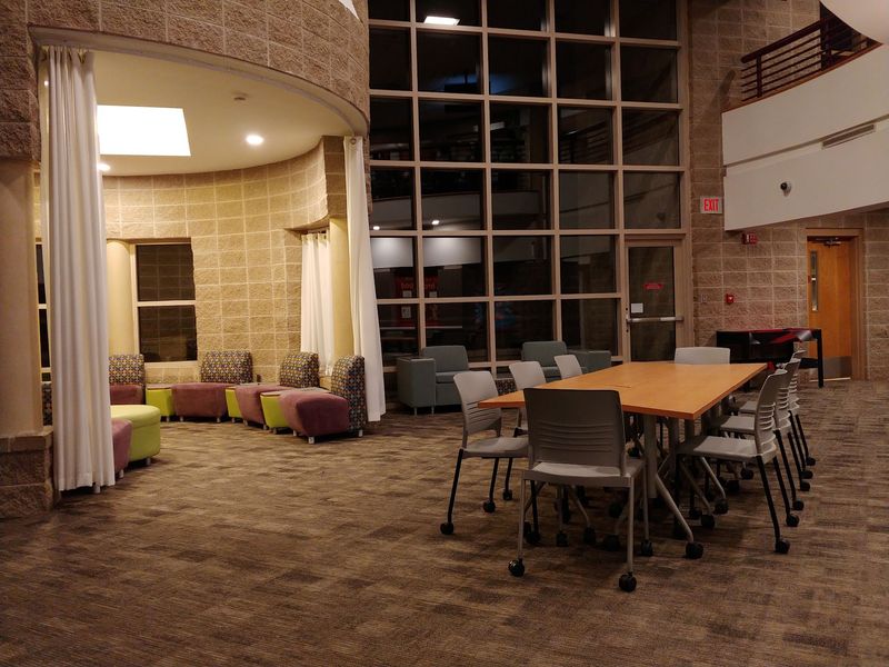Every Business Student Will Get Hands-On Experience Before Graduation