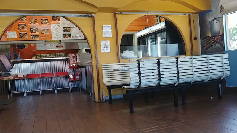 Betto's Birrieria Taqueria y Mariscos, Stockton