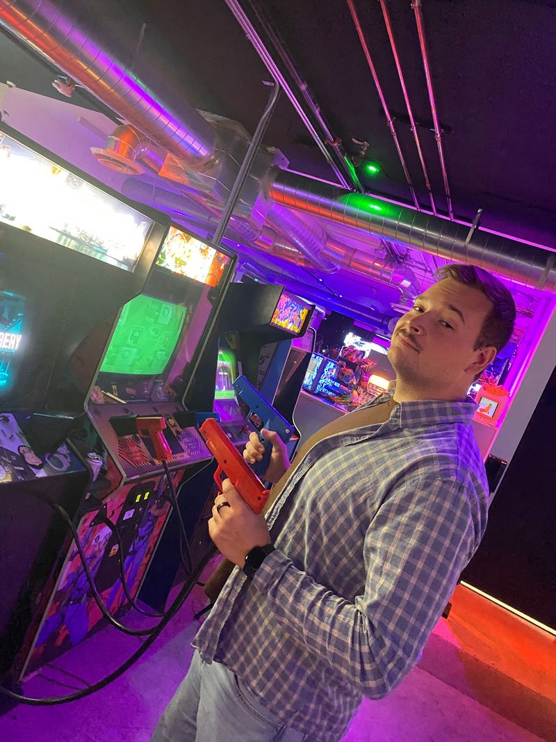 This Idaho Arcade Trades Quarters For One Entry Fee And Unlimited Play On Classic Games And Pinball - Decor Hint Know Before You Go to 23rd Street