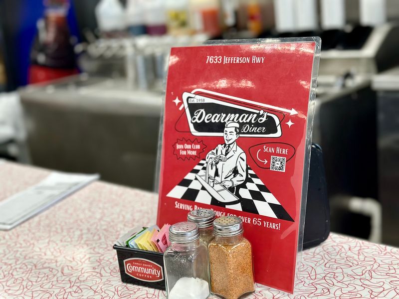 This Louisiana Roadside Restaurant Serves Hot Dogs With A Big Dose Of Old-School Charm - Decor Hint The Classic Diner Found Its Way Back In 2017