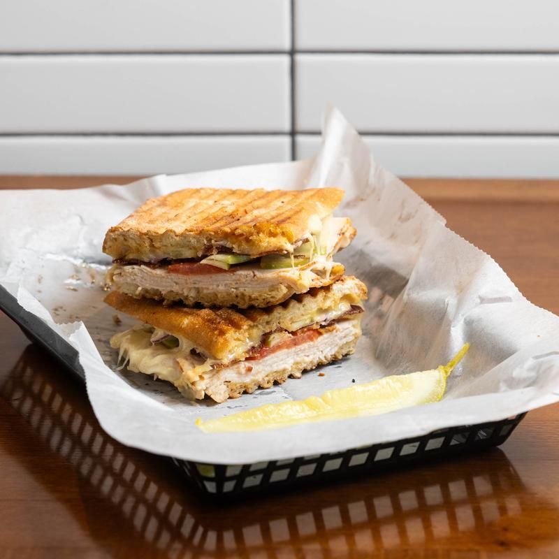 This Hidden North Carolina Deli Serves Some Of The Most Mouthwatering Handmade Sandwiches In Apex - Decor Hint New York Classics Make A Very Convincing Case Here