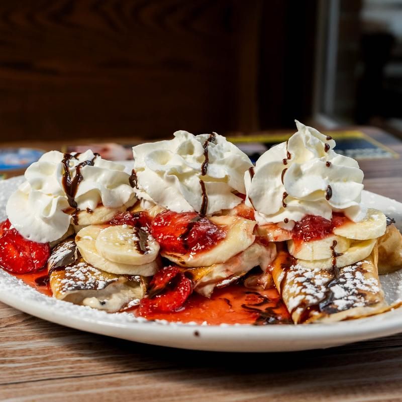 Generous Plates Make Coming Hungry A Good Idea