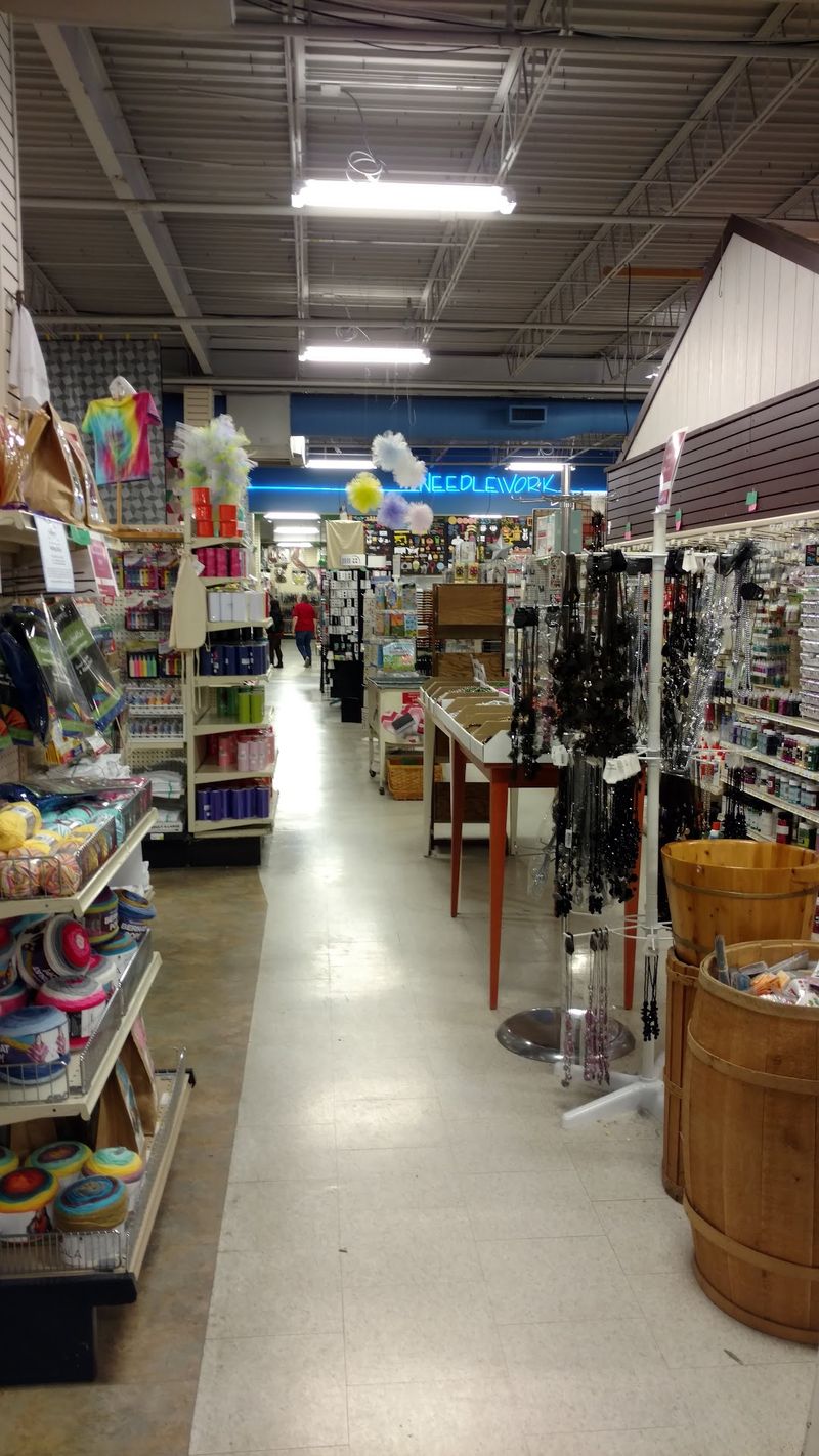 Craft Lovers Wander Aisles Of Yarn And Scrapbook Paper At This Family-Run Nebraska Store - Decor Hint Caramel Rolls Wait At The Farmhouse Right Next Door