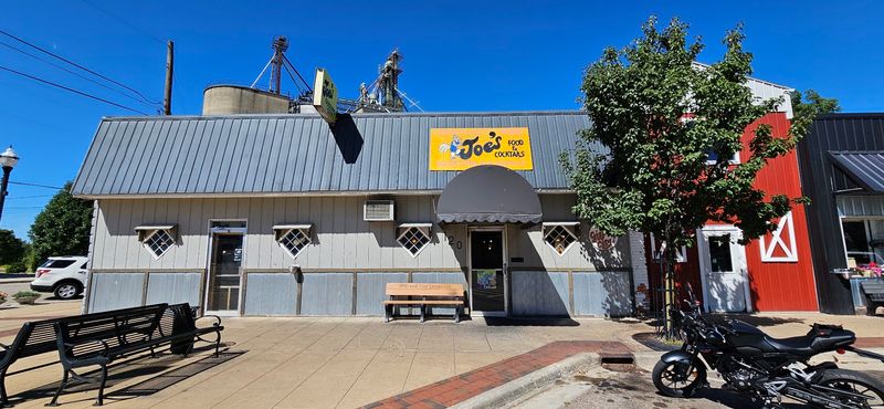 Joe's Gizzard City, Potterville