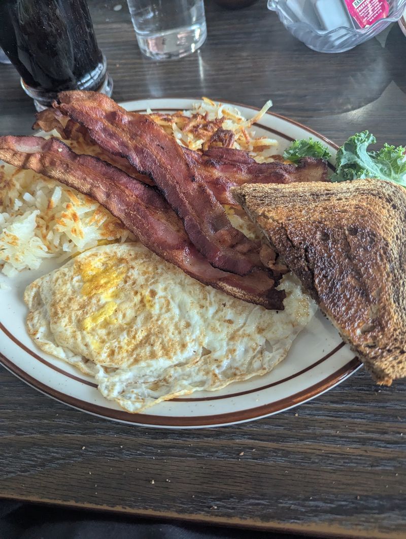 Bring A To-Go Box Strategy Because These Portions Are Enormous
