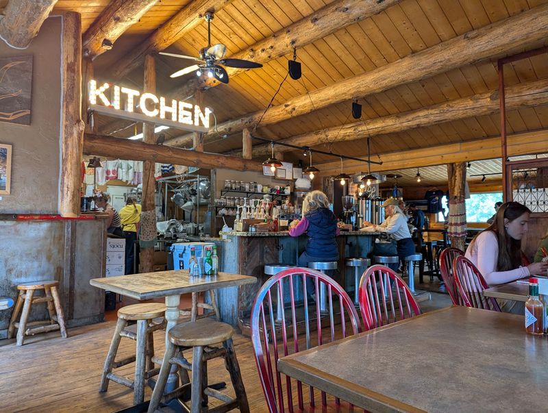 How Ordering Works Before You Grab A Seat