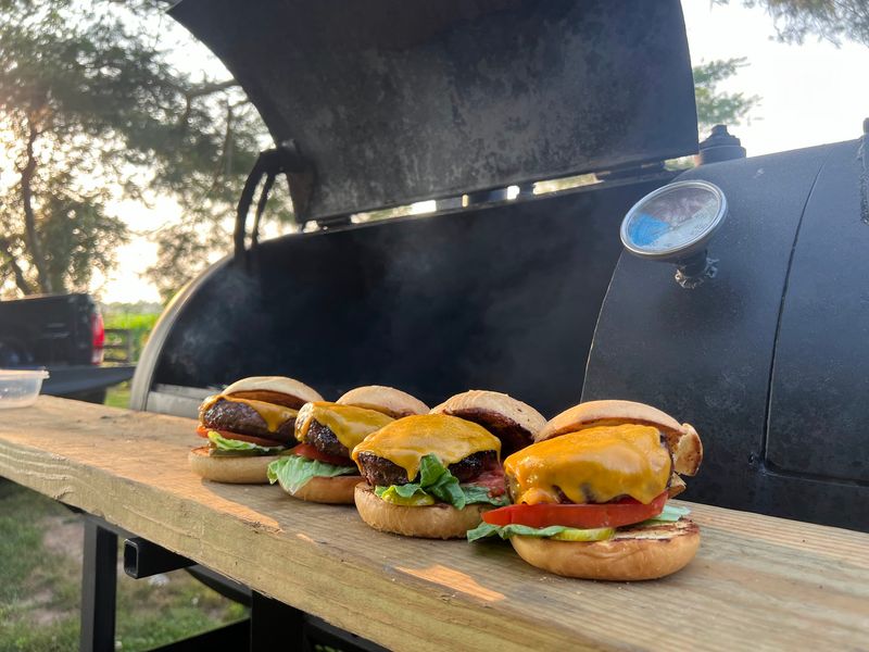 There Is A Reason Folks Drive Out To This Kentucky Farm For Homemade Ice Cream And Southern Comfort Food - Decor Hint Lunch Gets Serious With Sourdough And A Nutter Butter Burger