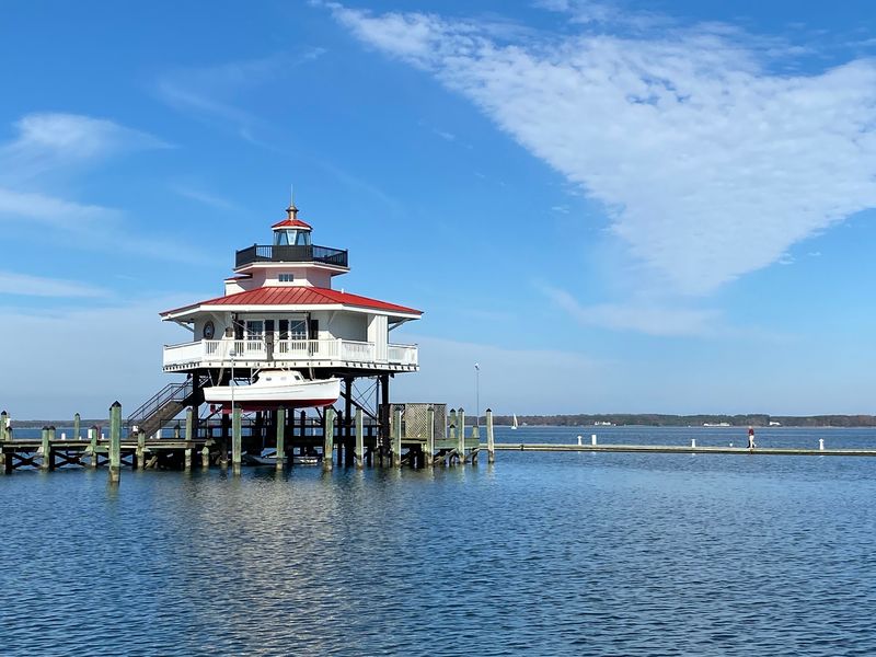 9 Retirement-Friendly Maryland Trips Centered Around Lighthouses And Harbor Walks - Decor Hint Choptank River Lighthouse, Cambridge