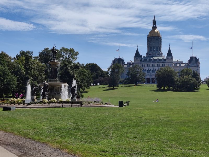 Connecticut Went From Returning 44% Of Its Bottles To 92% In Just Two Years - Decor Hint A Remarkable Change In Recycling Habits