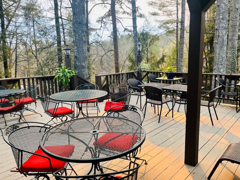 Lake Rabun Hotel & Restaurant