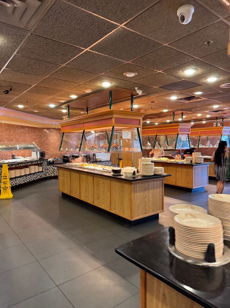 A Seafood Buffet Set Back Off Woodland Avenue