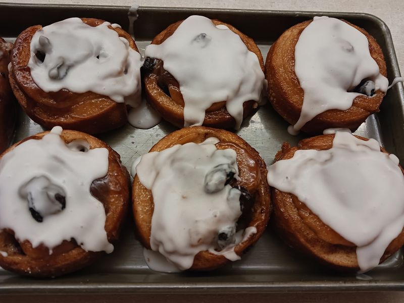 Chocolate Fried Cinnamon Rolls And Elephant Ears Steal The Spotlight
