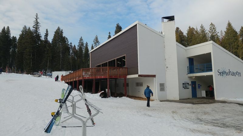 Should A Ski Hill Still Be This Affordable? This Idaho Hometown Hill Says Yes - Decor Hint A Cozy Lodge Where The Grill Keeps Everyone Fueled