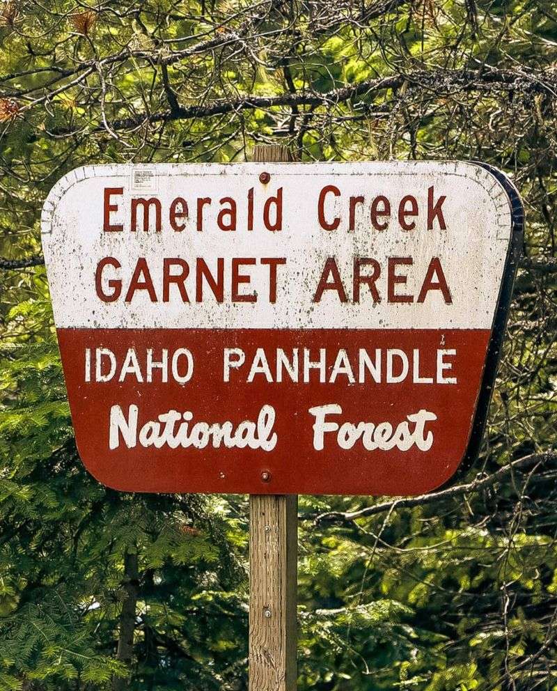 Emerald Creek Garnet Area