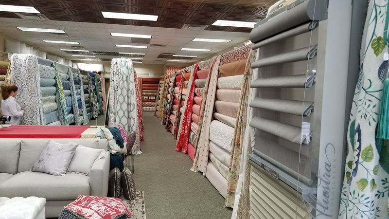 This Under-The-Radar Florida Fabric Showroom Has Sold Discount Designer Fabrics For Over 30 Years - Decor Hint The Blind Repair Story Worth Retelling
