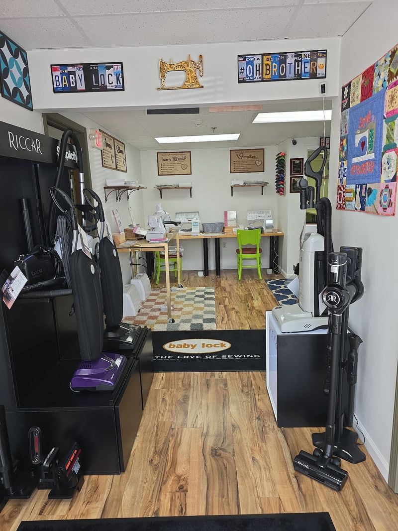 This Small-Town Tennessee Sewing Studio Shows First-Timers How To Make Their Own Quilts - Decor Hint A Historic Downtown Makes The Trip Even Sweeter