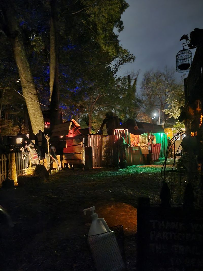 Wallingford’s Outskirts Set Up The Creepy Arrival