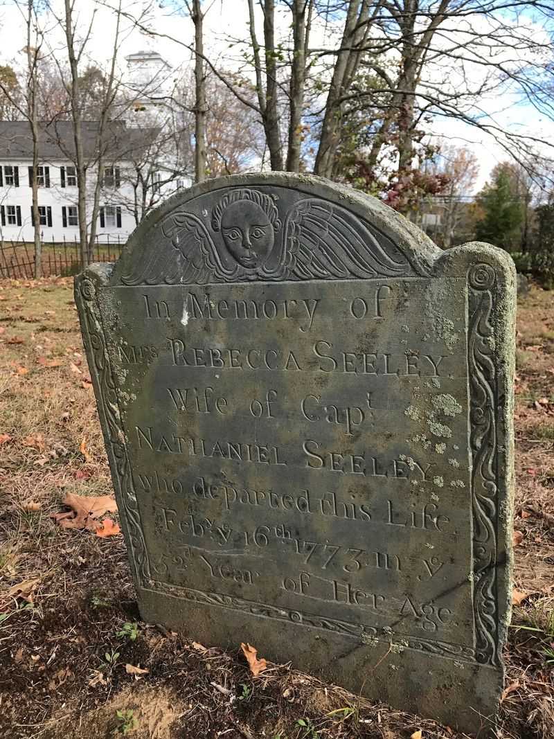 The Legend Of A Ghostly Lady In White Has Made This Connecticut Cemetery Famous For Paranormal Encounters - Decor Hint Sneaking In After Sunset Could Earn You A Ticket