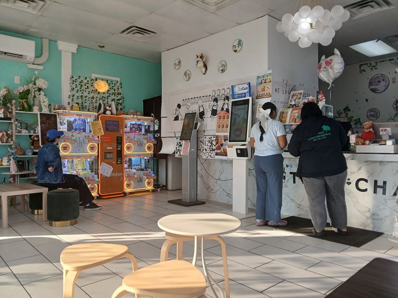 Cute Decor, Claw Machines, And Kind Faces