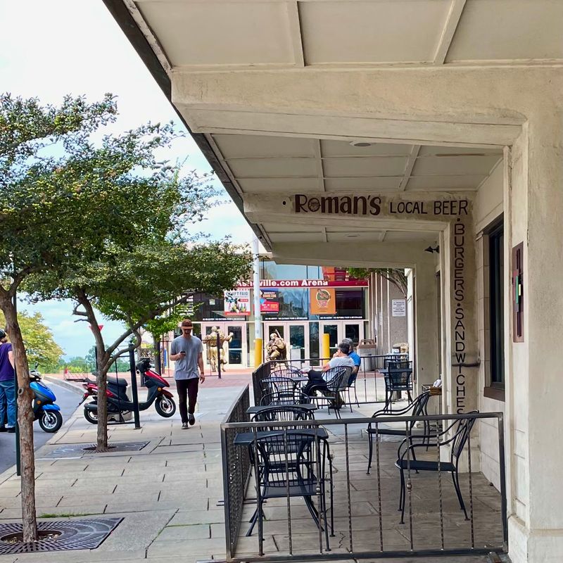 Roman's Deli & Catering