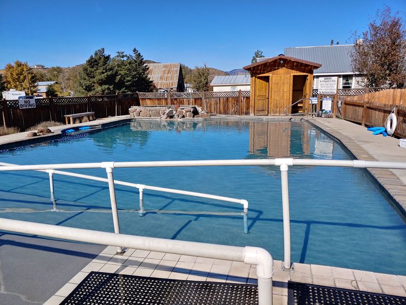 8 Idaho Hot Springs Lodges Where You Sleep Steps From Your Soak All Winter - Decor Hint Mundo Hot Springs