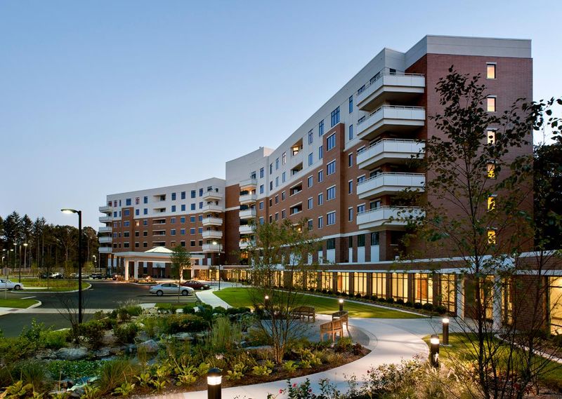 Whitney Center, Hamden