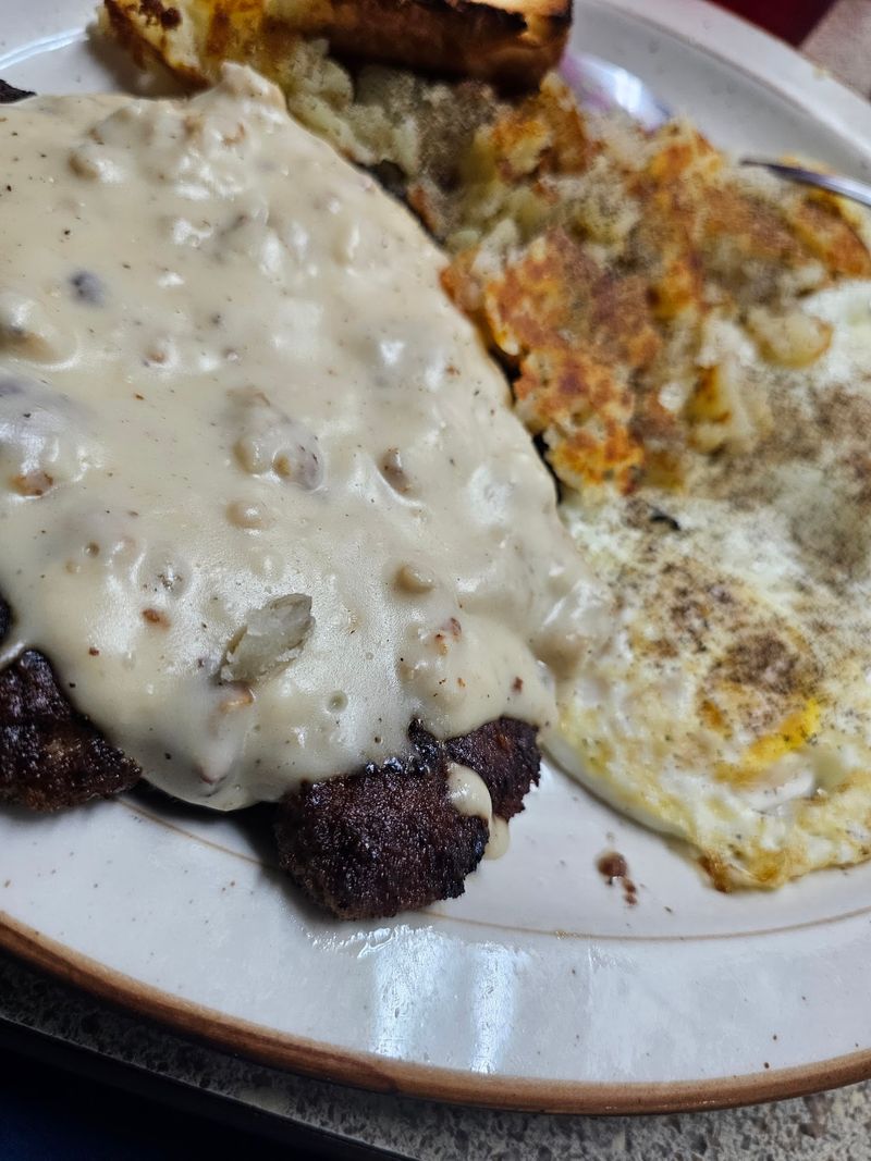 Why This Breakfast Stop Earns A Detour