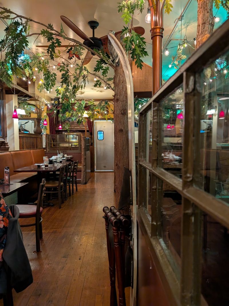 Moose Tooth Grill